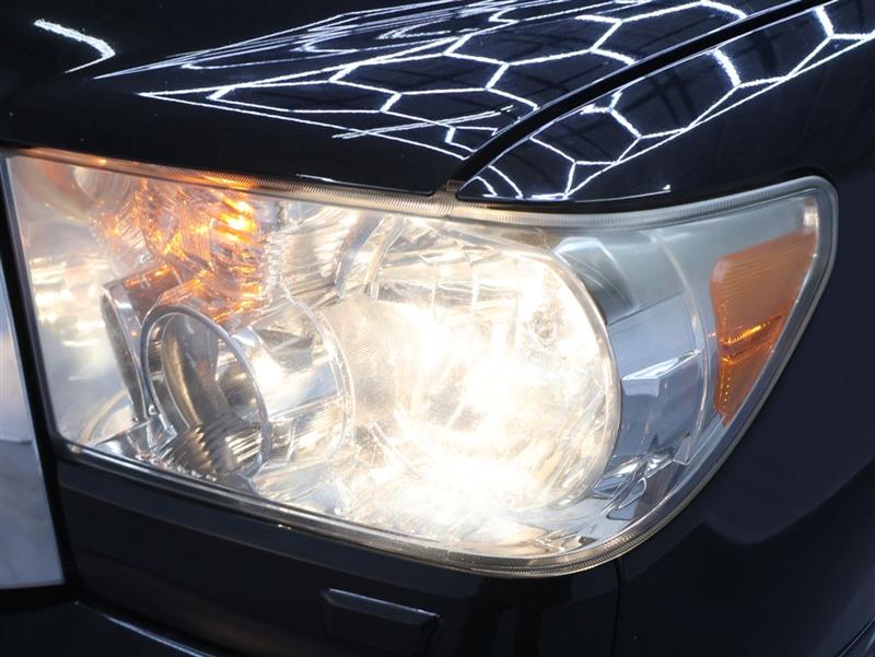 2016 TOYOTA SEQUOIA PLATINUM