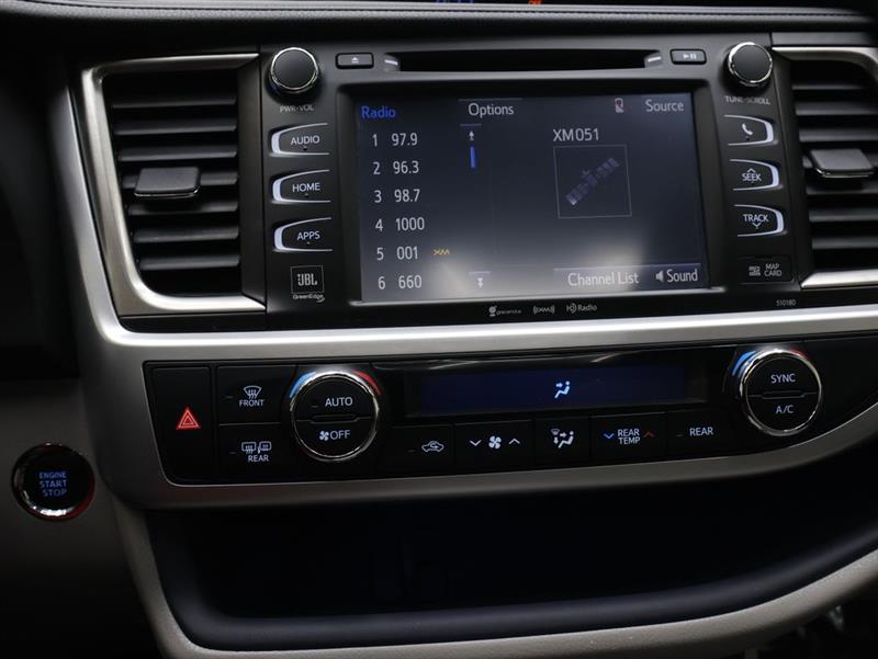 2018 TOYOTA HIGHLANDER LIMITED