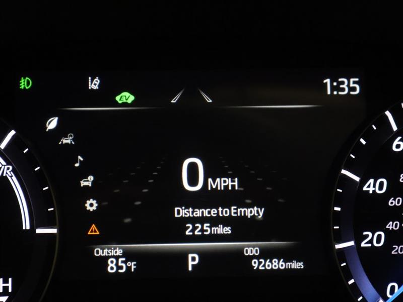 2021 TOYOTA HIGHLANDER HYBRID PLATINUM