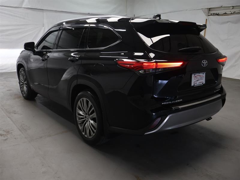 2021 TOYOTA HIGHLANDER HYBRID PLATINUM