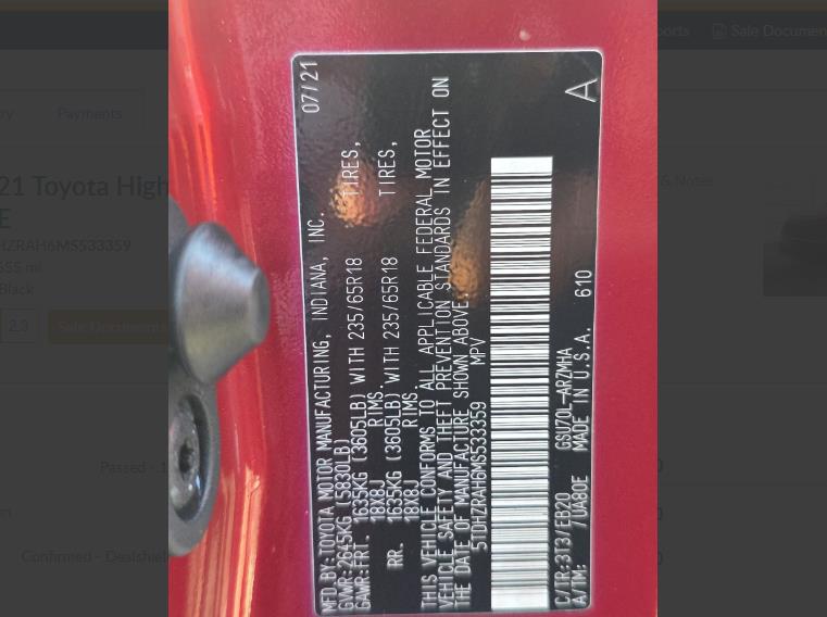 2021 TOYOTA HIGHLANDER XLE