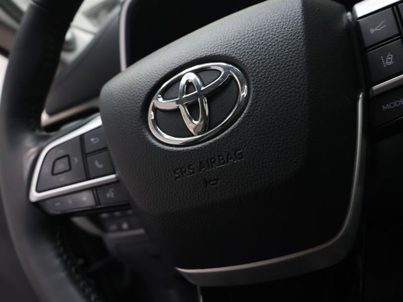 2024 TOYOTA HIGHLANDER LIMITED