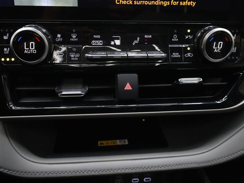2024 TOYOTA HIGHLANDER LIMITED