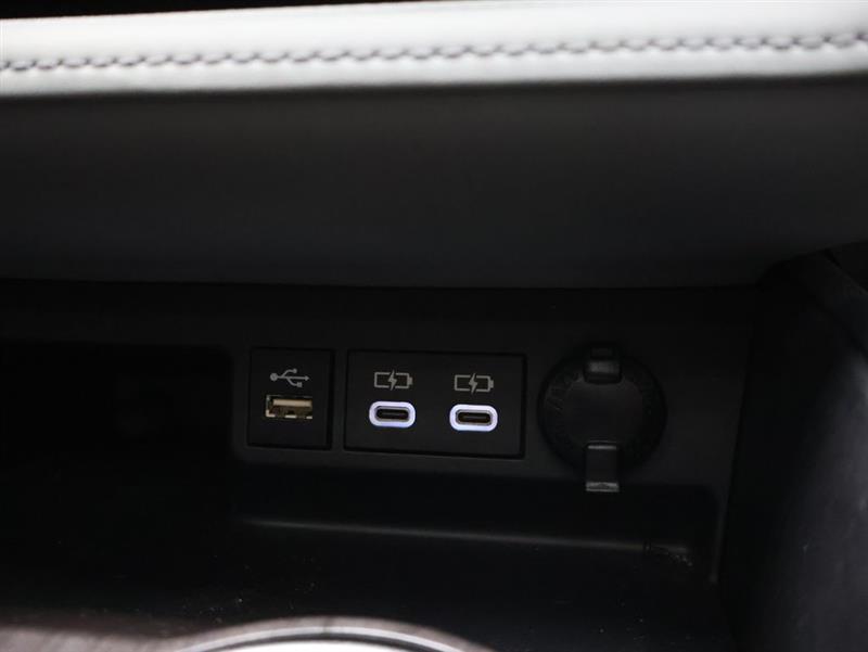 2024 TOYOTA HIGHLANDER LIMITED