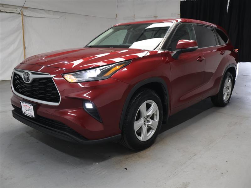 2023 TOYOTA HIGHLANDER LE