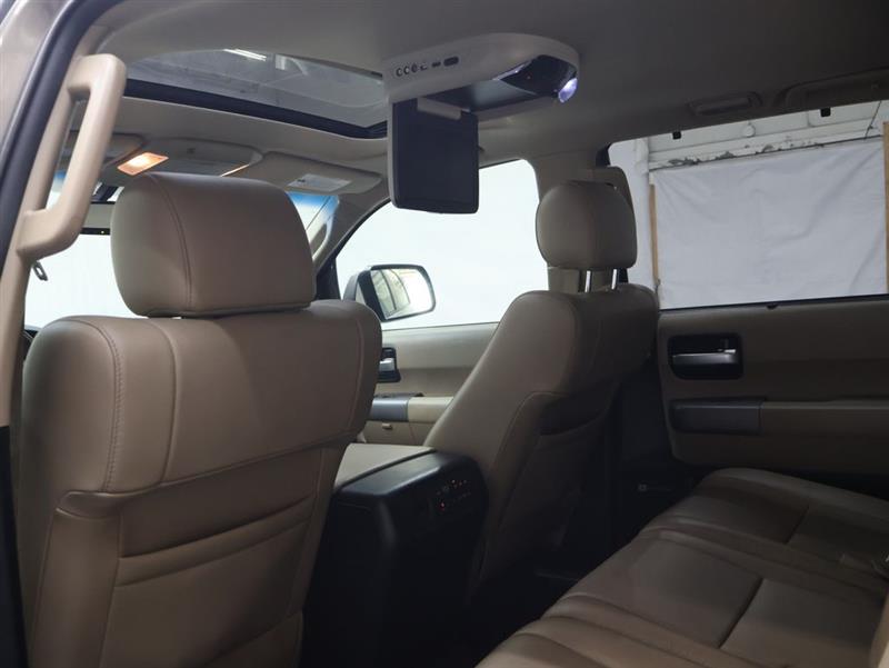 2017 TOYOTA SEQUOIA LIMITED