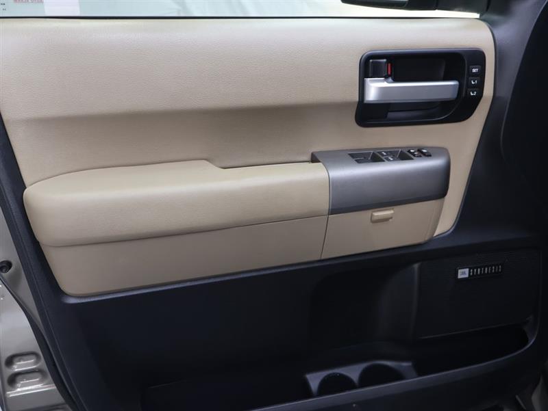 2017 TOYOTA SEQUOIA LIMITED