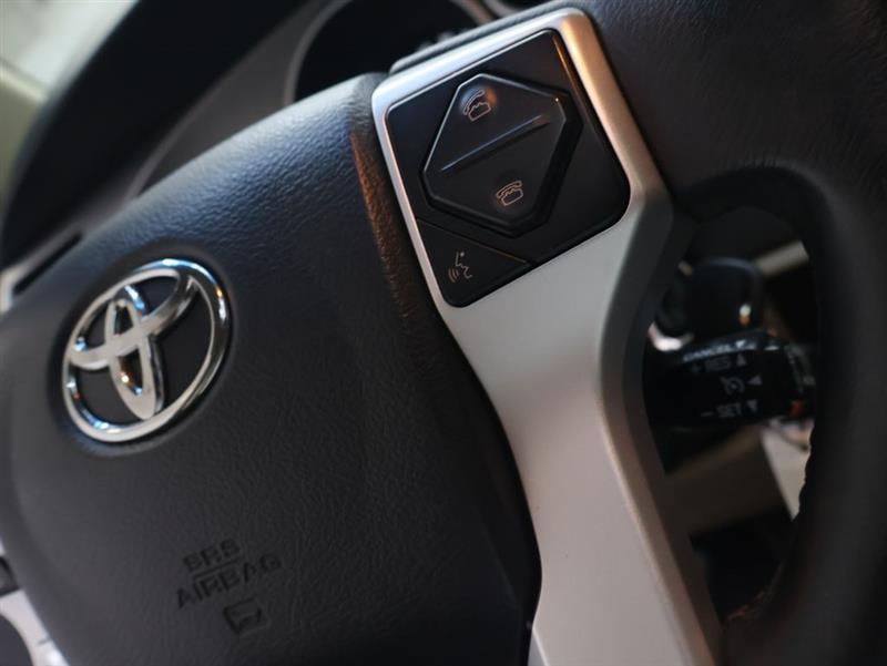 2017 TOYOTA SEQUOIA LIMITED