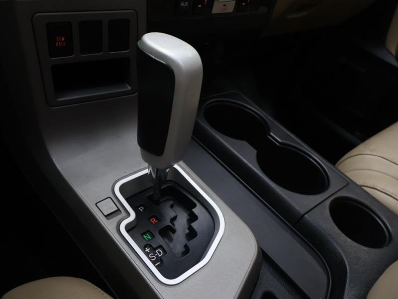 2017 TOYOTA SEQUOIA LIMITED