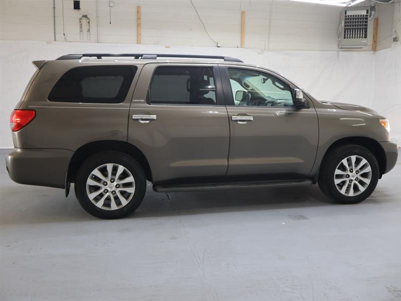 2017 TOYOTA SEQUOIA LIMITED