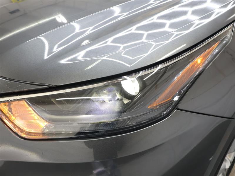 2023 TOYOTA HIGHLANDER HYBRID LE