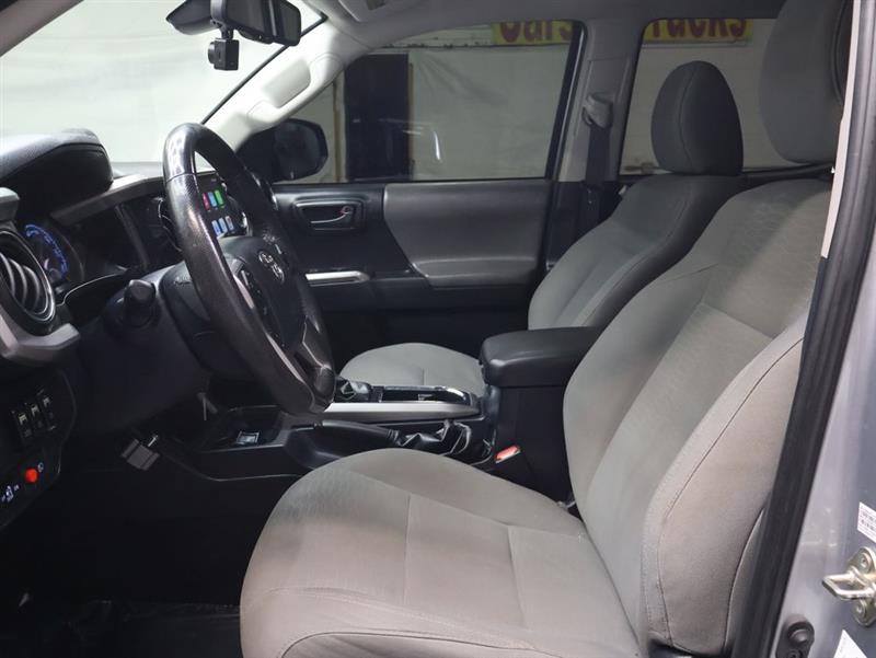 2019 TOYOTA TACOMA SR5