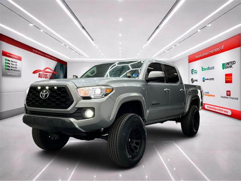 2019 TOYOTA TACOMA SR5