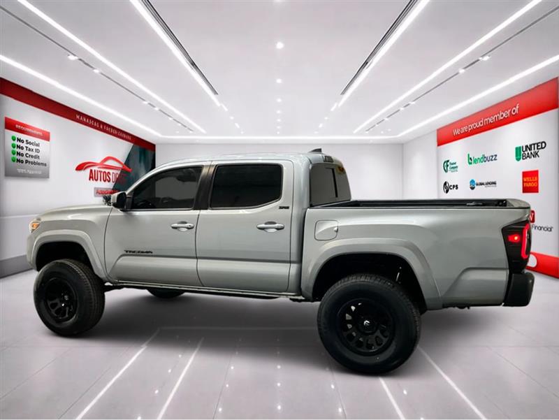 2019 TOYOTA TACOMA SR5