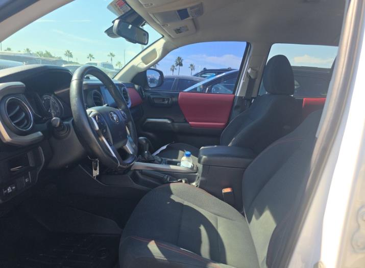 2018 TOYOTA TACOMA SR5