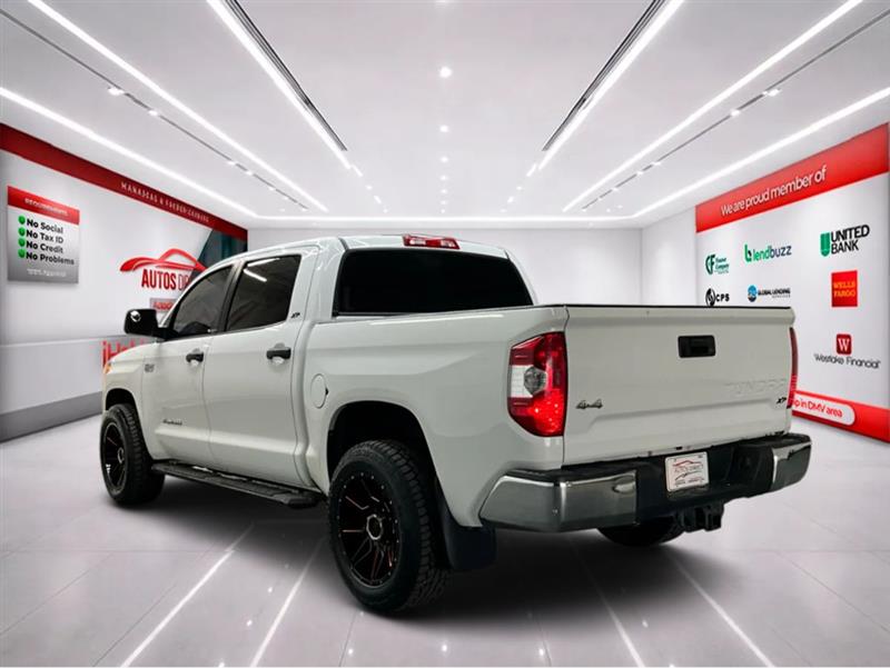 2018 TOYOTA TUNDRA SR5