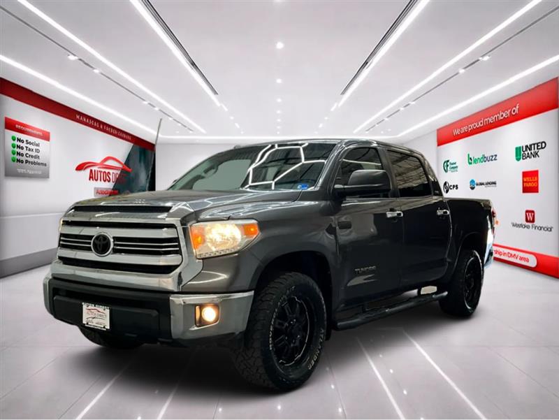 2017 TOYOTA TUNDRA SR5
