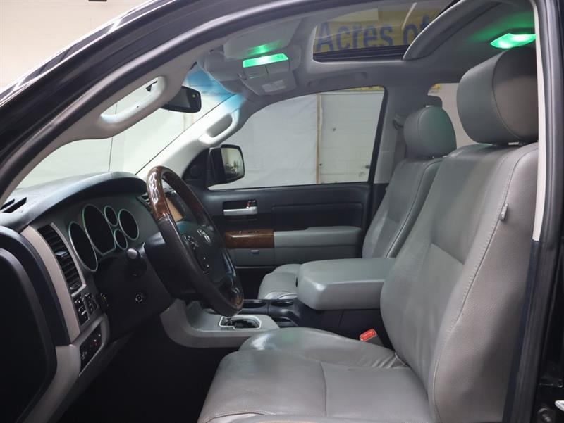 2013 TOYOTA TUNDRA PLATINUM