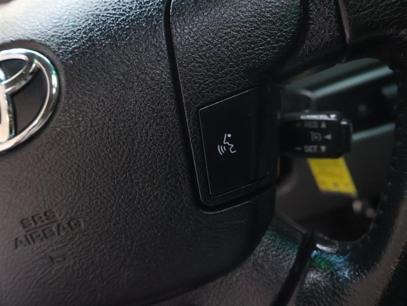 2013 TOYOTA TUNDRA PLATINUM