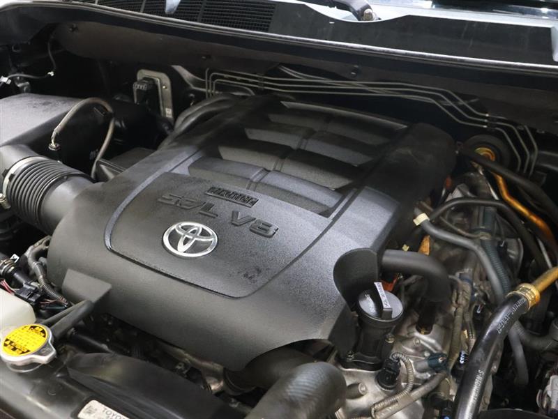 2013 TOYOTA TUNDRA PLATINUM