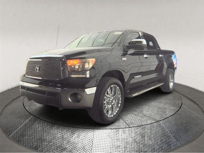 2013 TOYOTA TUNDRA PLATINUM