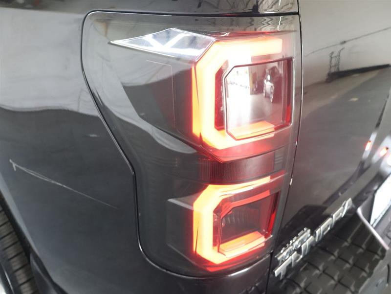 2013 TOYOTA TUNDRA PLATINUM