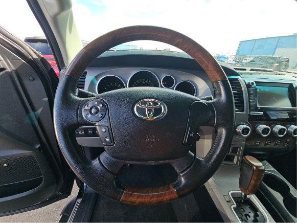 2013 TOYOTA TUNDRA PLATINUM