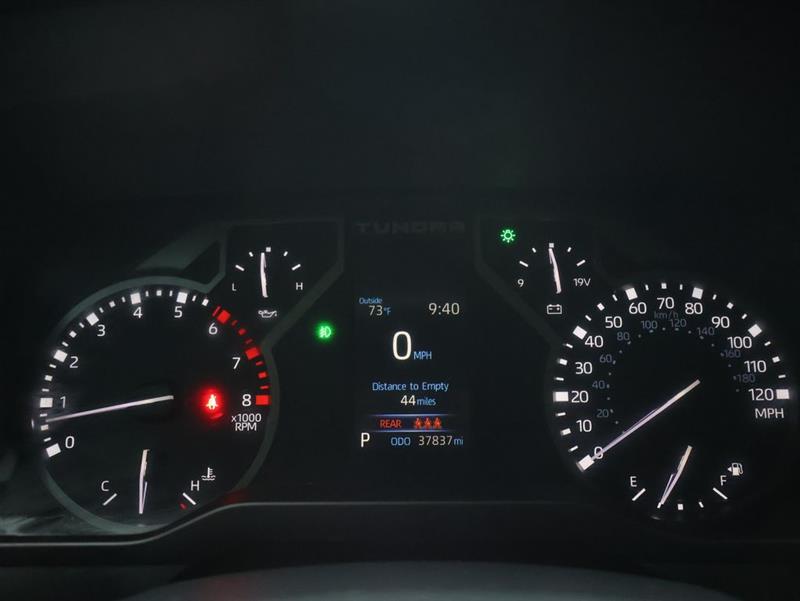 2024 TOYOTA TUNDRA SR5