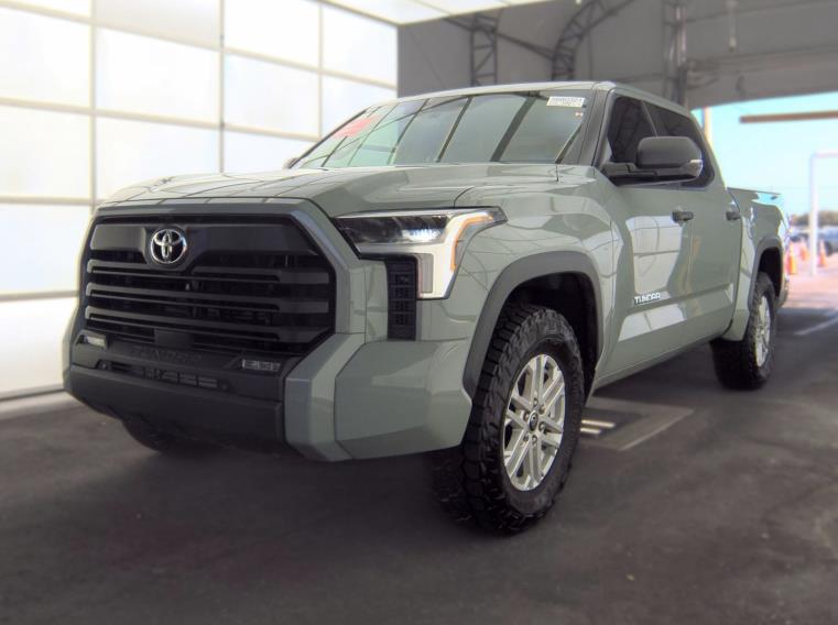 2024 TOYOTA TUNDRA SR5