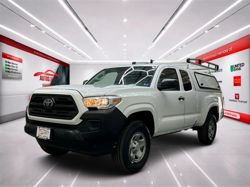 2019 TOYOTA TACOMA SR