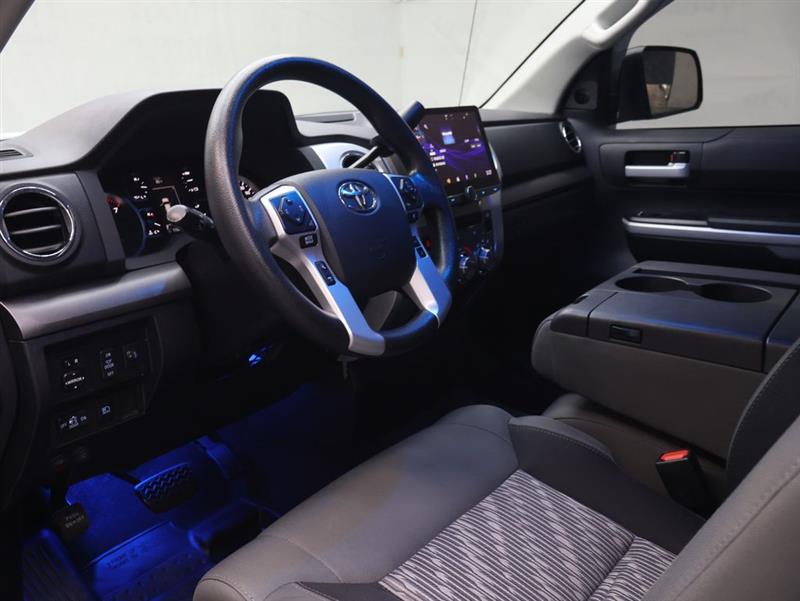 2018 TOYOTA TUNDRA SR5