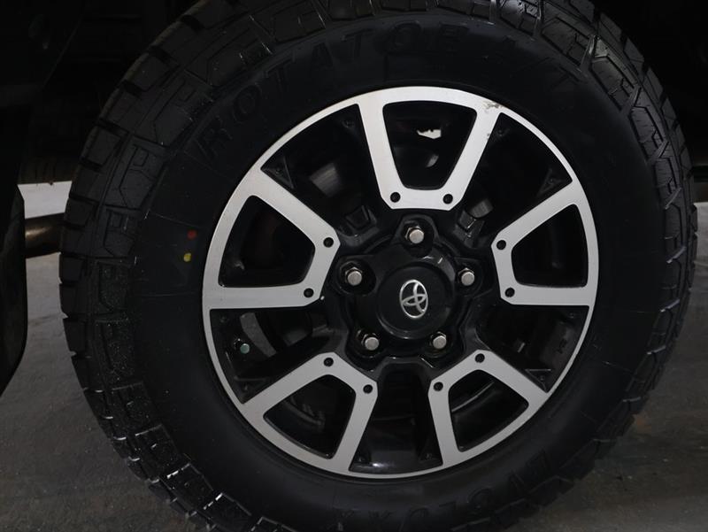 2014 TOYOTA TUNDRA SR/SR5