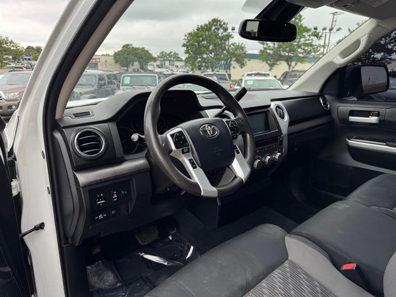 2020 TOYOTA TUNDRA SR5