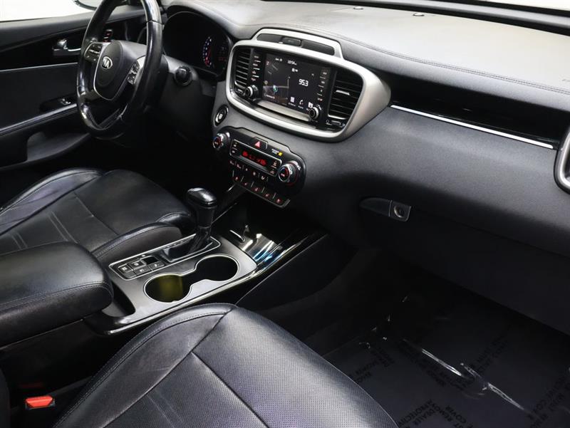 2019 KIA SORENTO SX V6