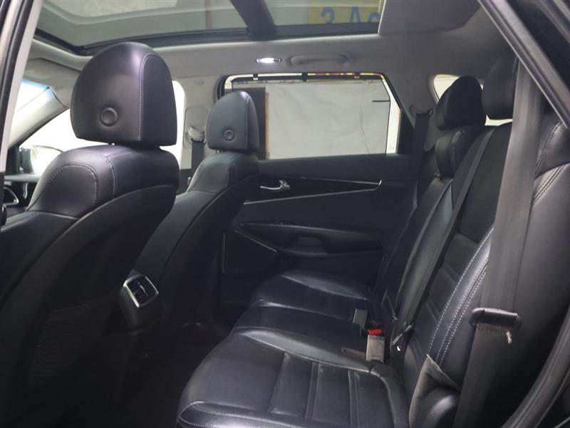 2019 KIA SORENTO SX V6