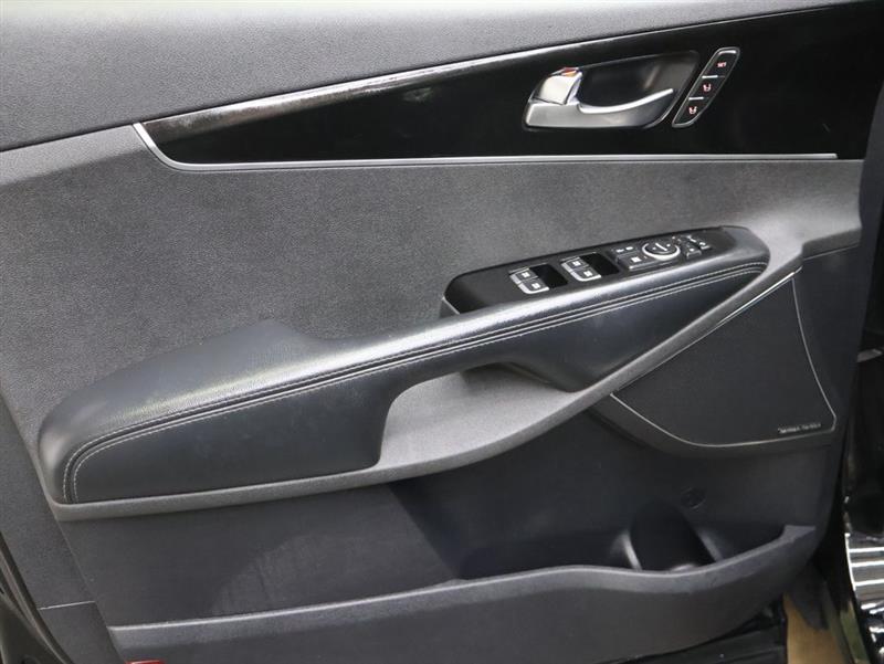 2019 KIA SORENTO SX V6
