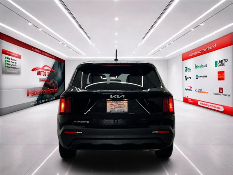 2023 KIA SORENTO LX