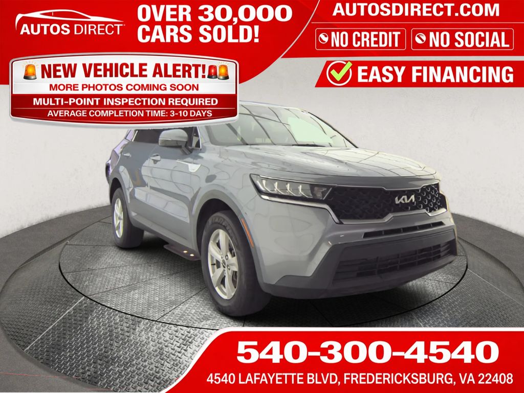 2022 Kia Sorento LX AT 4WD's photo