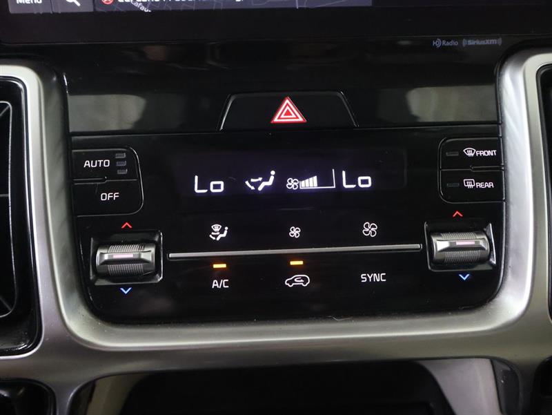2022 KIA SORENTO S