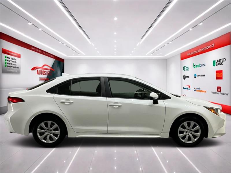 2022 TOYOTA COROLLA LE