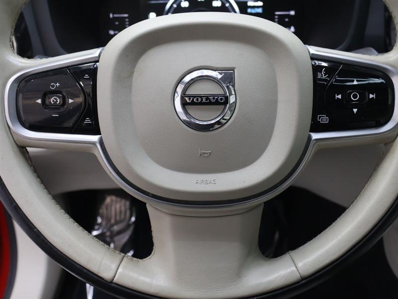 2019 VOLVO S60 MOMENTUM