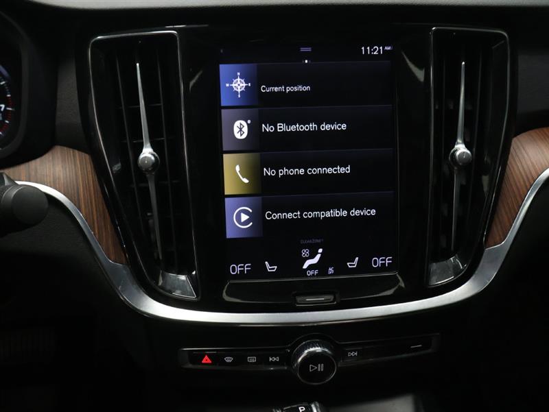 2021 VOLVO S60 MOMENTUM
