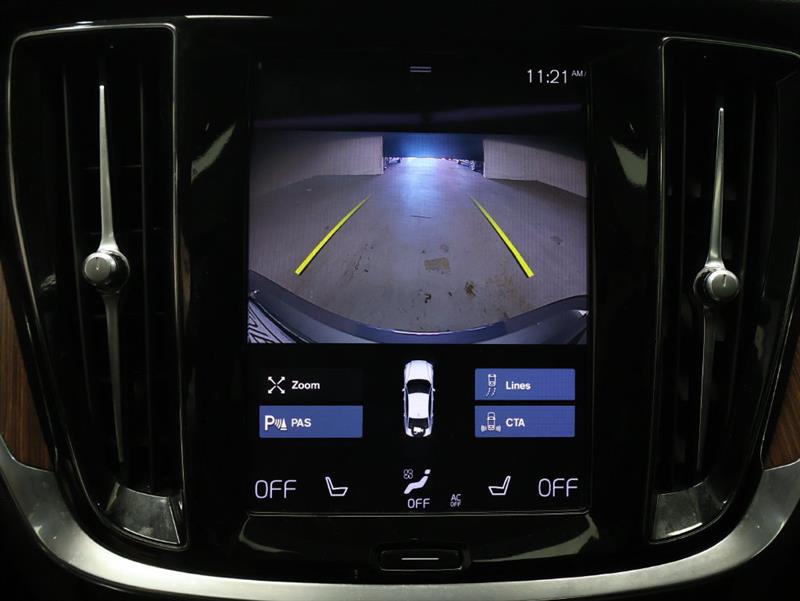 2021 VOLVO S60 MOMENTUM