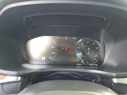2021 VOLVO S60 MOMENTUM