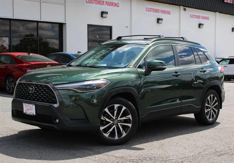 2022 TOYOTA COROLLA CROSS XLE