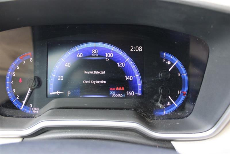 2022 TOYOTA COROLLA CROSS XLE