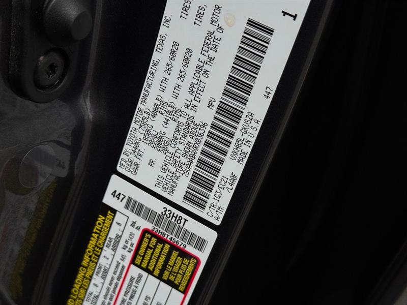 2024 TOYOTA SEQUOIA SR5