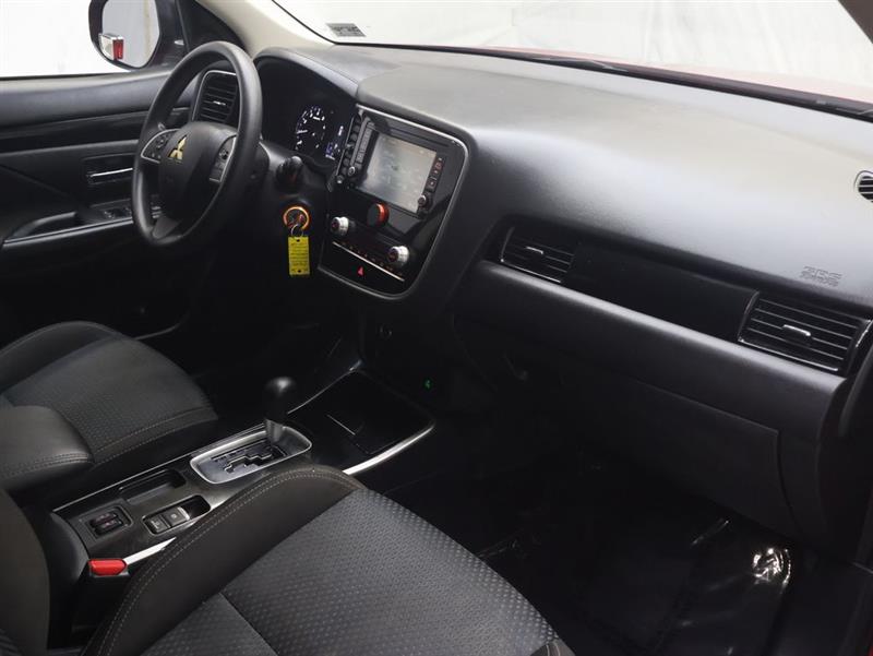 2020 MITSUBISHI OUTLANDER ES