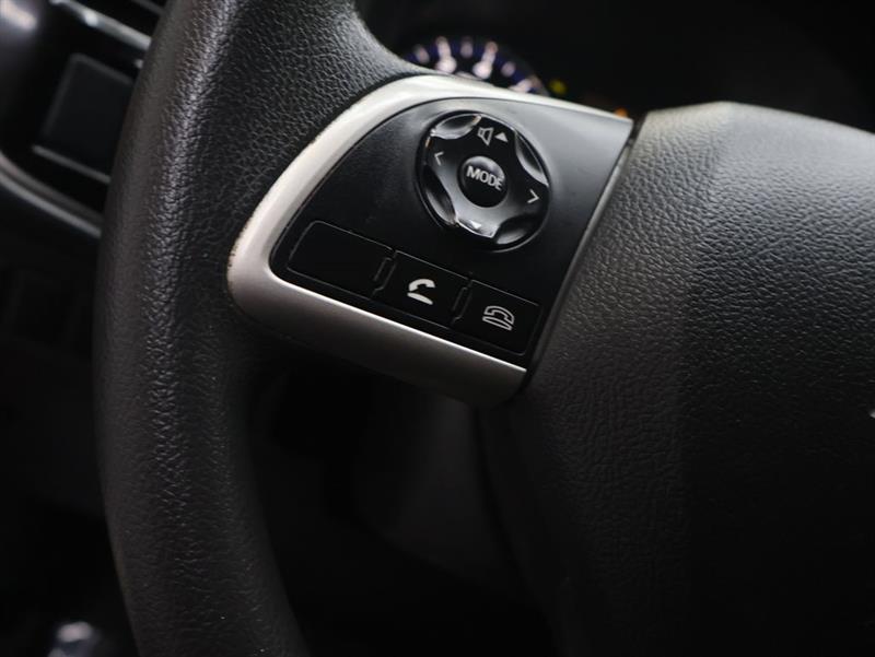 2020 MITSUBISHI OUTLANDER ES