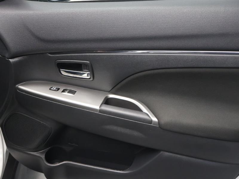 2019 MITSUBISHI OUTLANDER SPORT 2.0